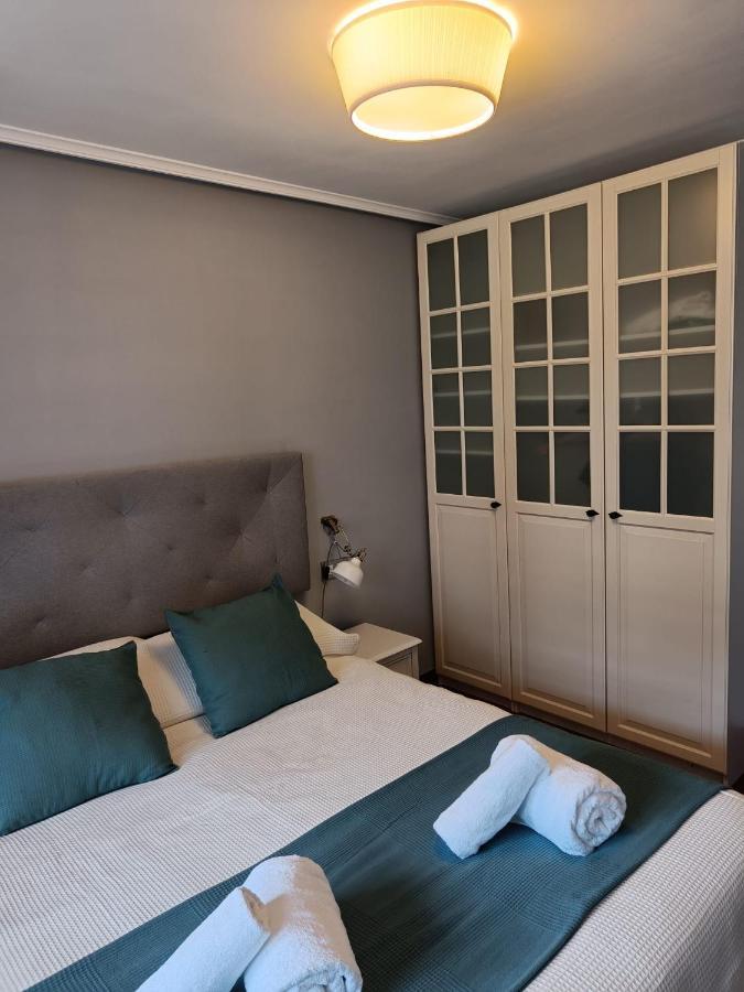 קסטרו אורדיאלס Paraiso Soleado: Piso Con Terraza, Piscina Y Garaje A 5 Min De Playa מראה חיצוני תמונה