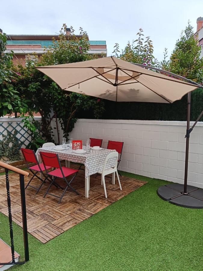 קסטרו אורדיאלס Paraiso Soleado: Piso Con Terraza, Piscina Y Garaje A 5 Min De Playa מראה חיצוני תמונה