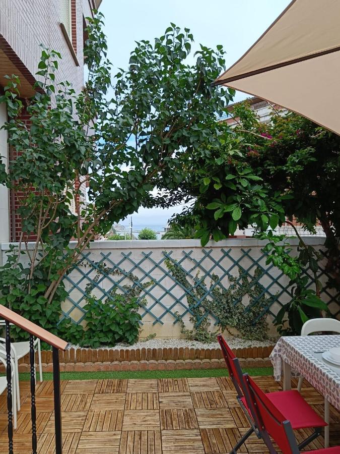 קסטרו אורדיאלס Paraiso Soleado: Piso Con Terraza, Piscina Y Garaje A 5 Min De Playa מראה חיצוני תמונה